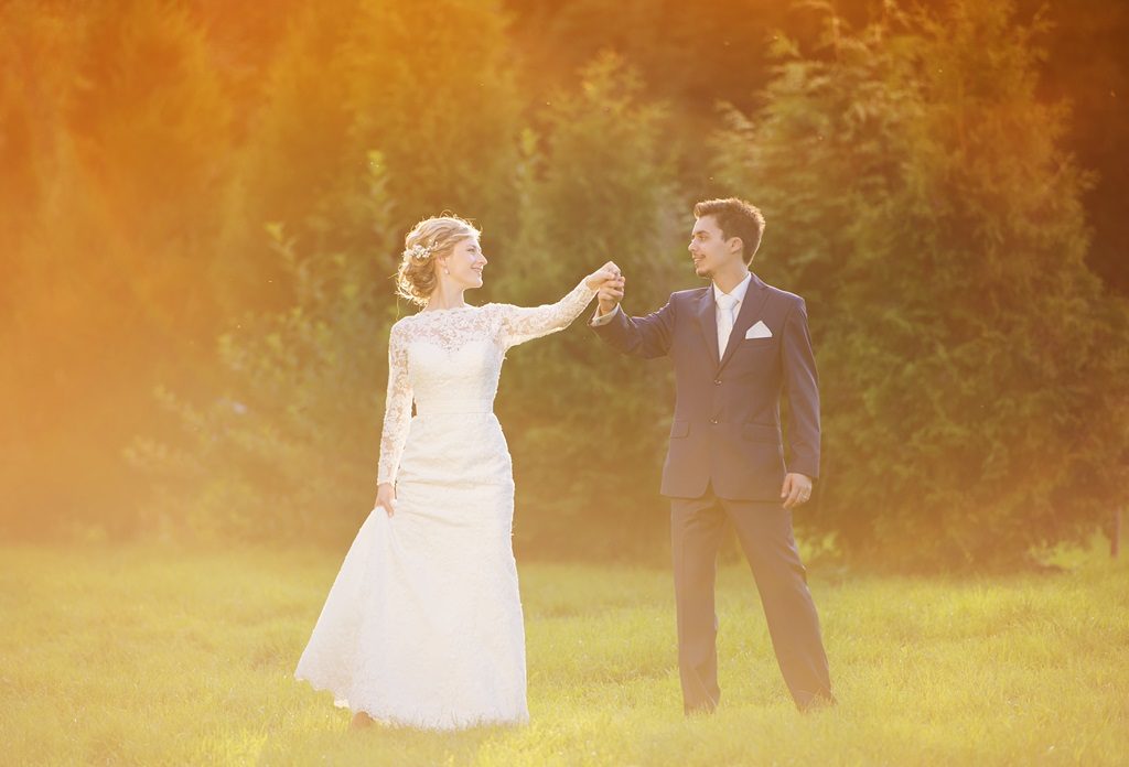 춤추는 신혼부부